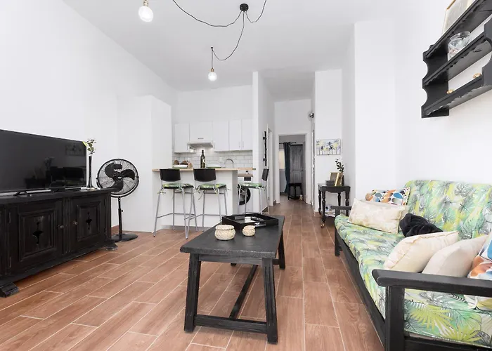 Home2book Serene In Coastal Apartamento